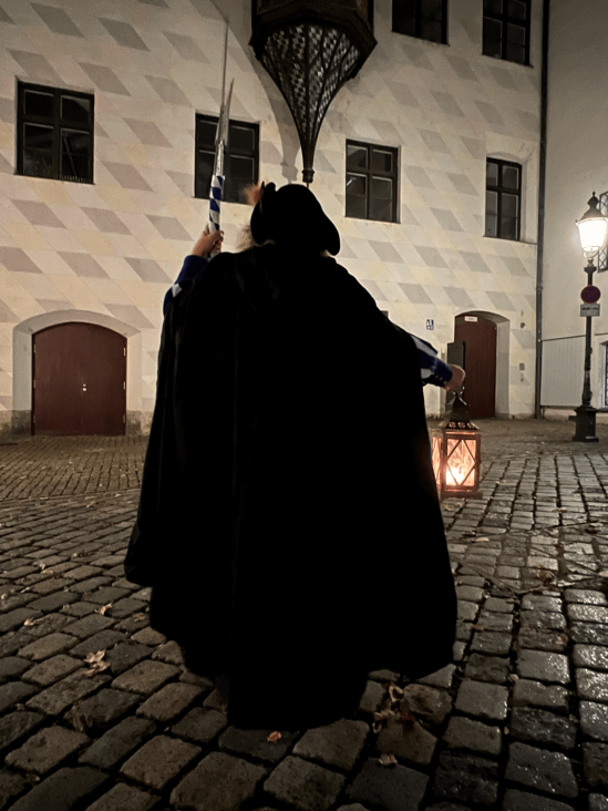 Der Nachtwächter für Kinder im Alten Hof in München